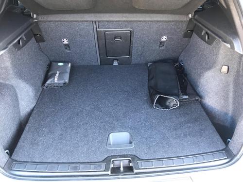 Volvo XC40 Photo at-43dc7f92c817455d96cd6e414b9886d9.jpg