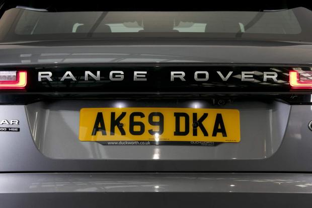 Land Rover Range Rover Velar Photo at-43df3436bb354d1c8c14e369de2df36b.jpg