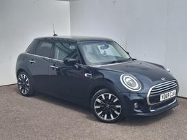 MINI Hatch Photo 0
