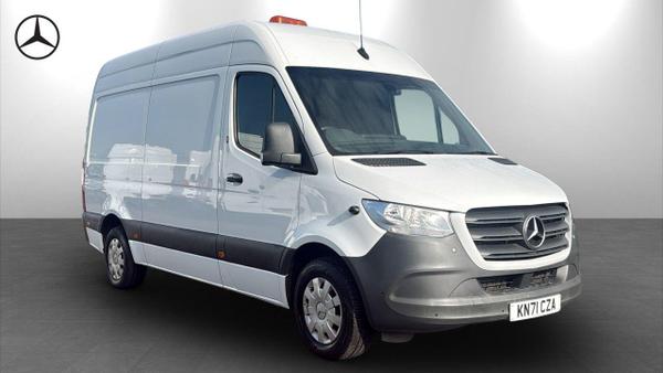 Used 2021 Mercedes-Benz Sprinter 2.0 315 CDI Premium RWD L2 H2 Euro 6 (s/s) 5dr Artic White at MBNI Truck & Van