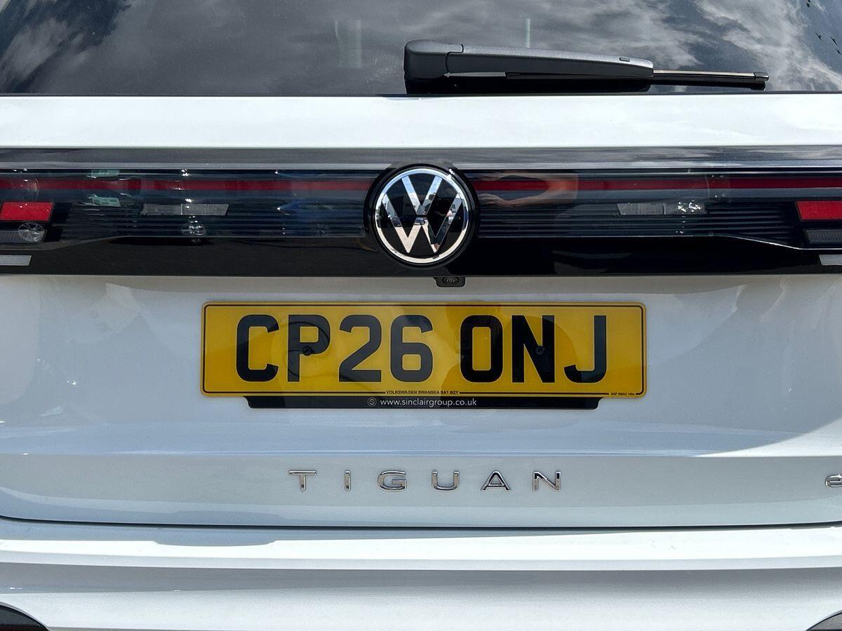 Volkswagen Tiguan Photo at-44061e2e79bd451384cc7a0816b1351d.jpg