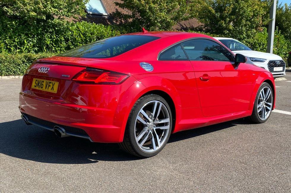 Audi TT Photo at-440c2b23b52f482aa9593b8ecc67aca1.jpg