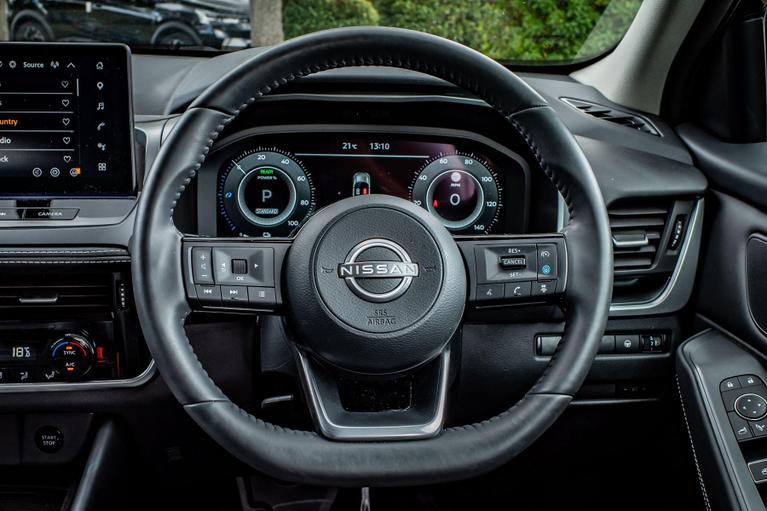 Used Nissan Qashqai WM25VSD 25