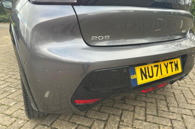 Used Peugeot 208 NU71YTW 14