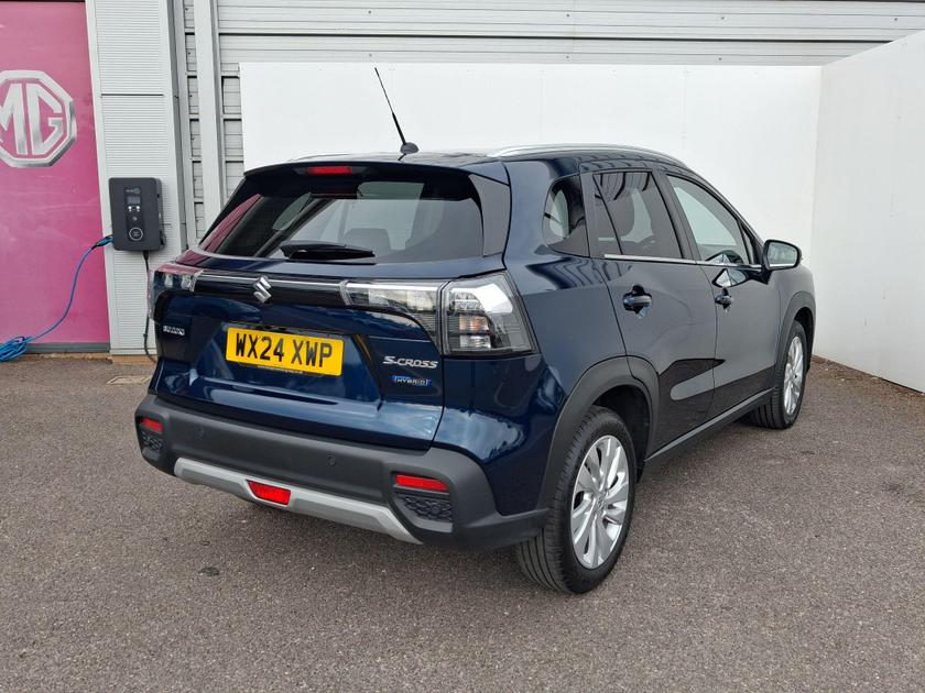 Suzuki S-Cross Photo at-44ab8cfcc6614897be6cb32a937e1d08.jpg