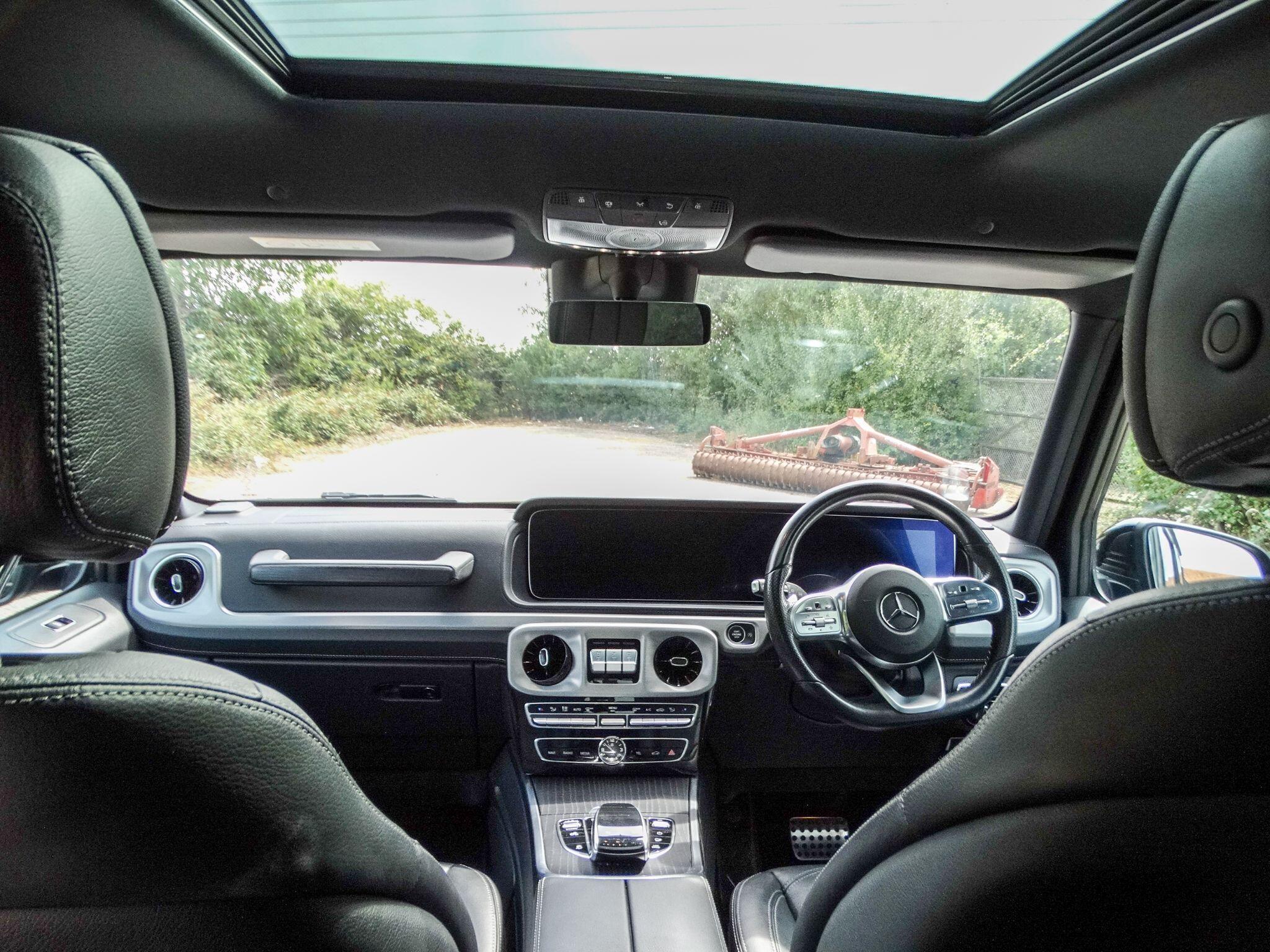 Mercedes-Benz G Class 2.9 G400d AMG Line (Premium) G-Tronic 4MATIC Euro 6 (s/s) 5dr — photo 14