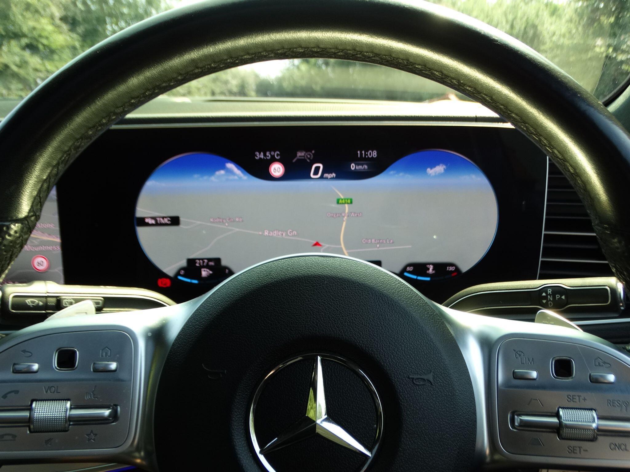 Mercedes-Benz GLS 2.9 GLS400d AMG Line (Premium) G-Tronic 4MATIC Euro 6 (s/s) 5dr — photo 27