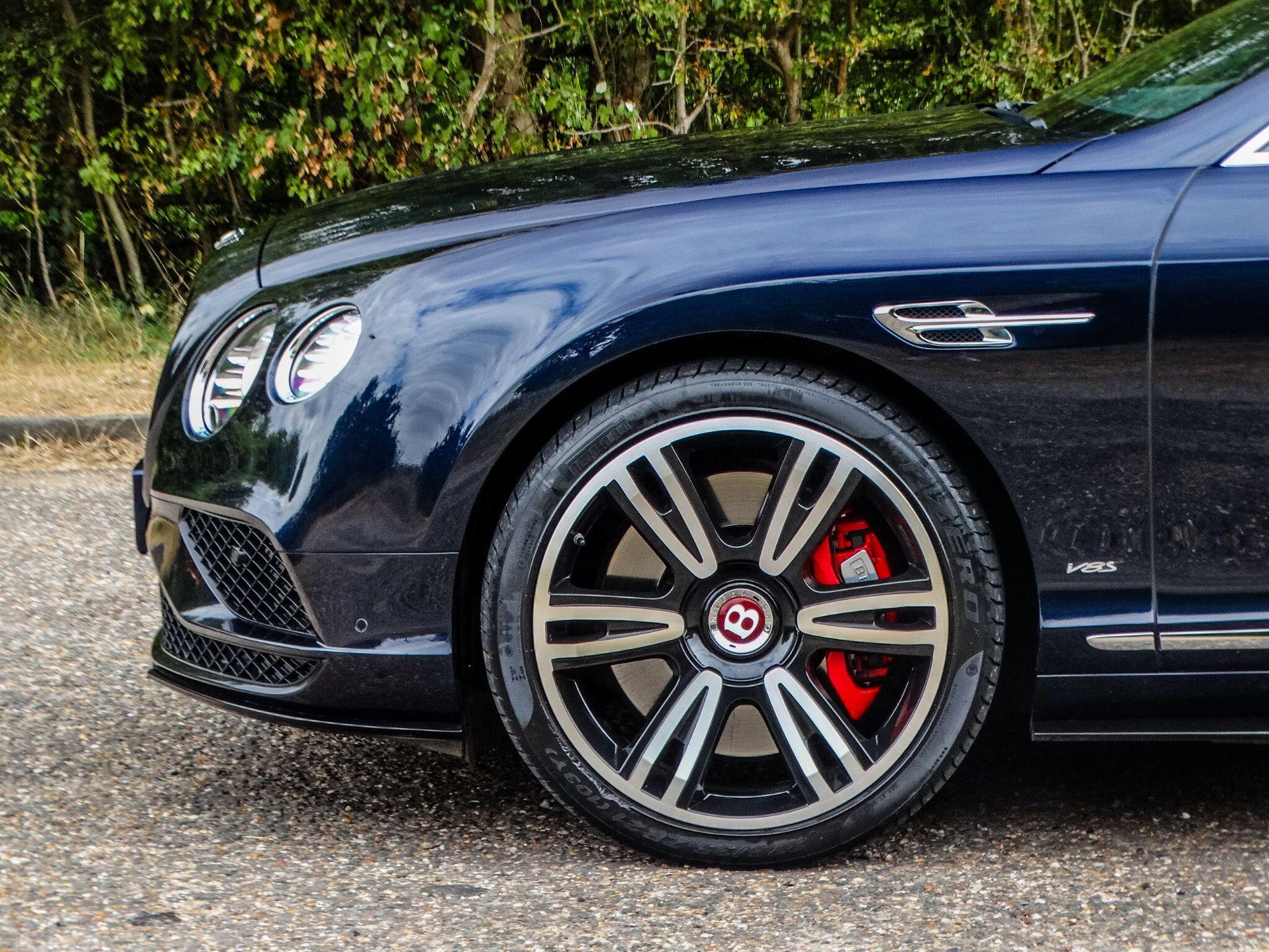 Bentley Continental 4.0 V8 GT S Coupe 2dr Petrol Auto 4WD Euro 6 (528 ps) — photo 5