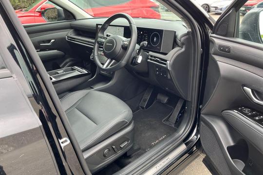 Hyundai TUCSON Photo at-45533a70617845348498459ea039b8ee.jpg