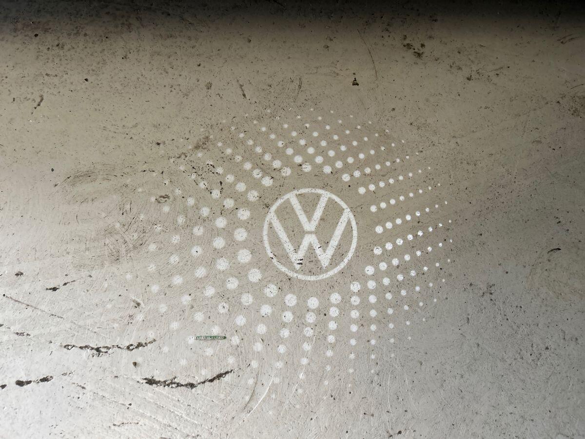 Volkswagen Golf Photo at-4581c169093f47128ad0f2bc1d5b9a0f.jpg
