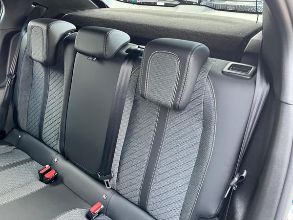 Used Peugeot 2008 BF75PYJ 40