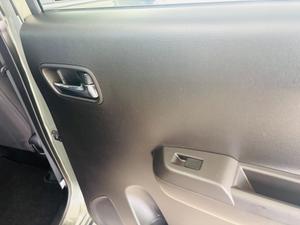 Suzuki Ignis Photo 24