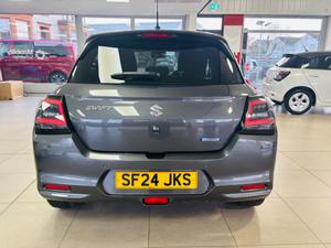 Suzuki Swift Photo 5