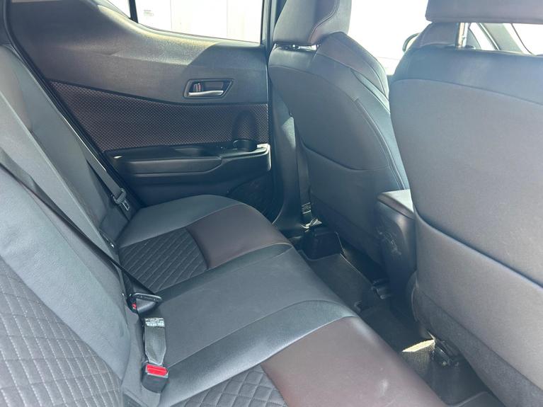 Used Toyota C-HR WN18NNV 10
