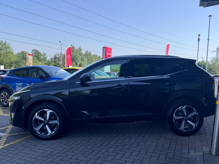 Used Nissan Qashqai DN24AOY 2