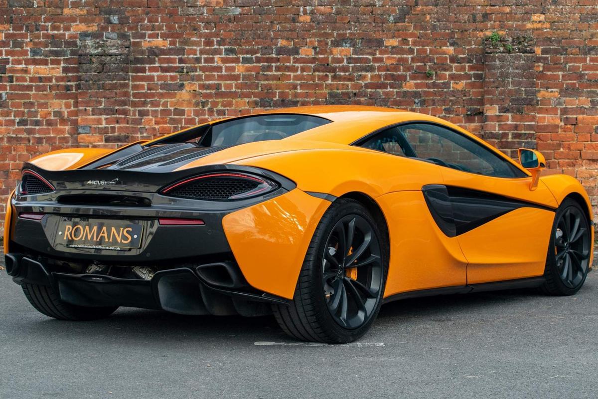 Used 2017 McLaren 540C 3.8T V8 SSG Euro 6 2dr £82,995 24,700 miles ...