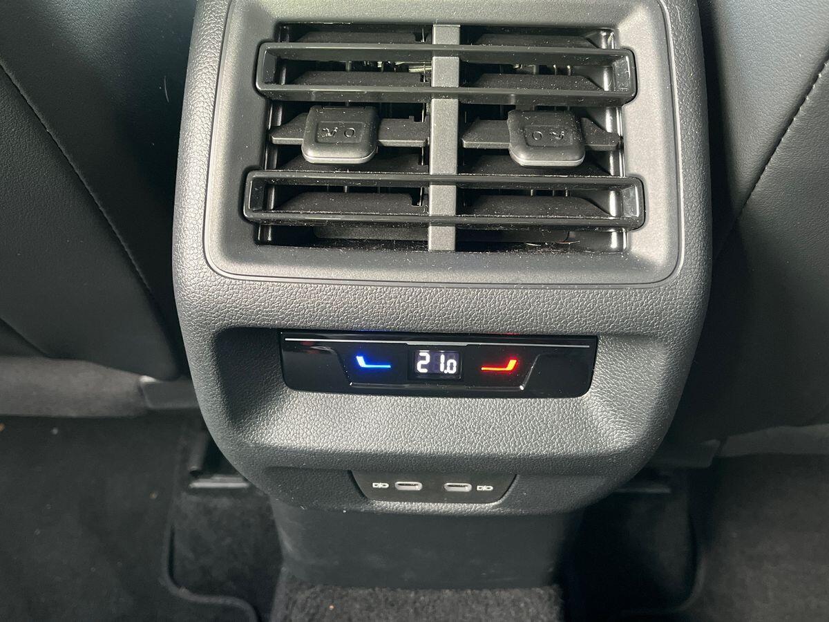 Volkswagen Tiguan Photo at-46469cc5bb8b44fa9d28da82b9b6e314.jpg