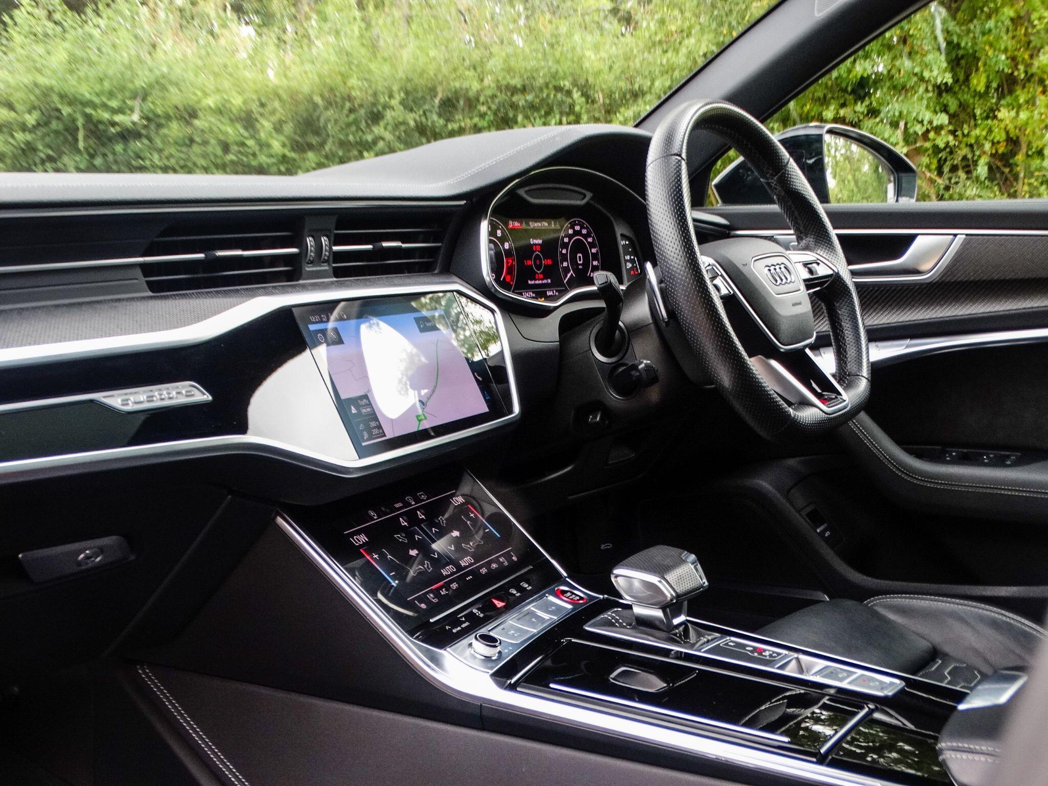 Audi RS6 Avant 4.0 TFSI V8 Vorsprung Estate 5dr Petrol Tiptronic quattro Euro 6 (s/s) (600 ps) — photo 17