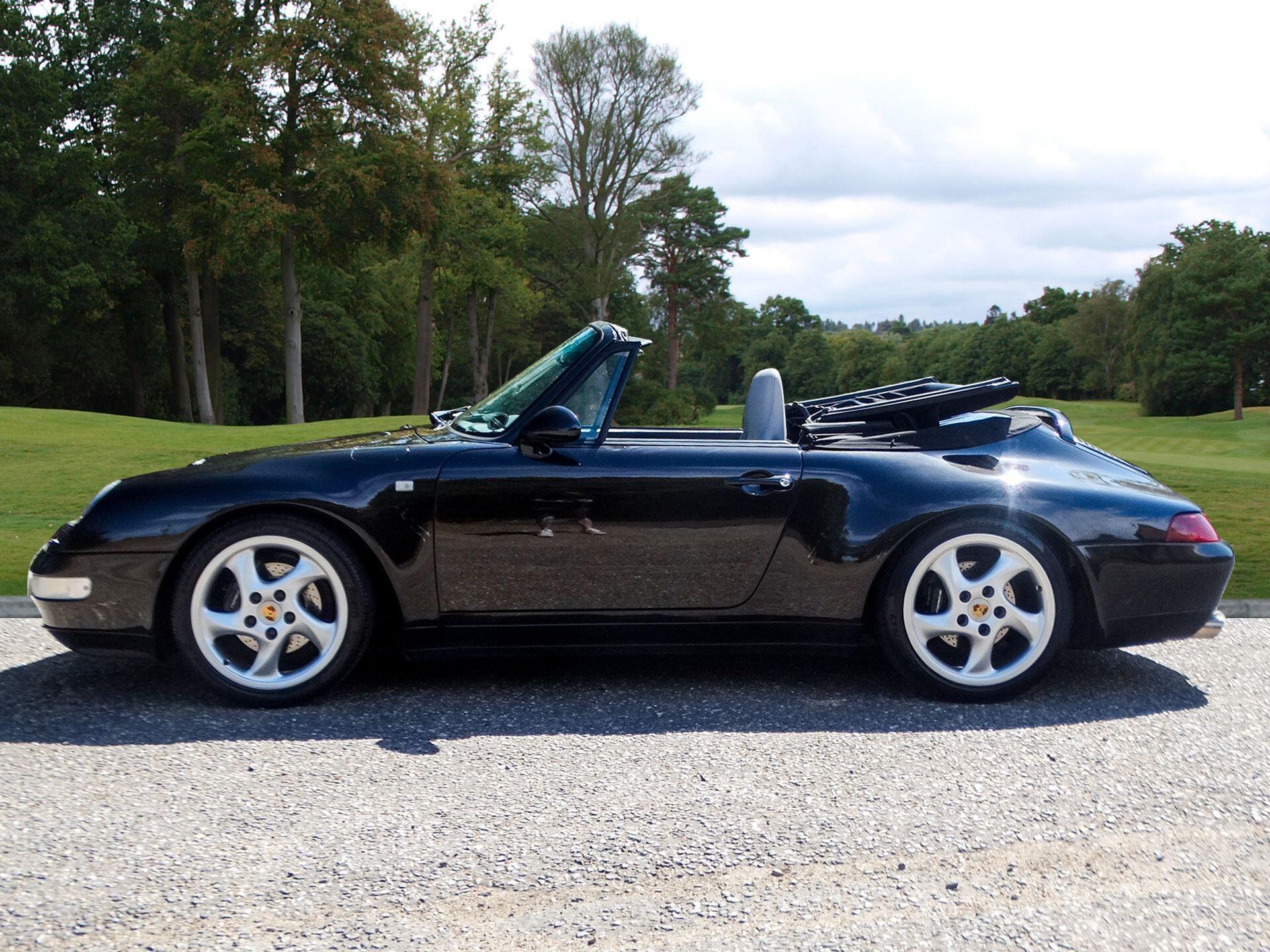 Porsche 911 3.6 993 Carrera Cabriolet Tiptronic S 2dr — photo 2