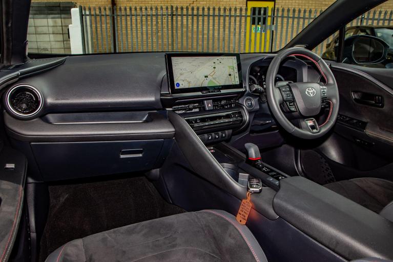 Used Toyota C-HR WO25TRV 11