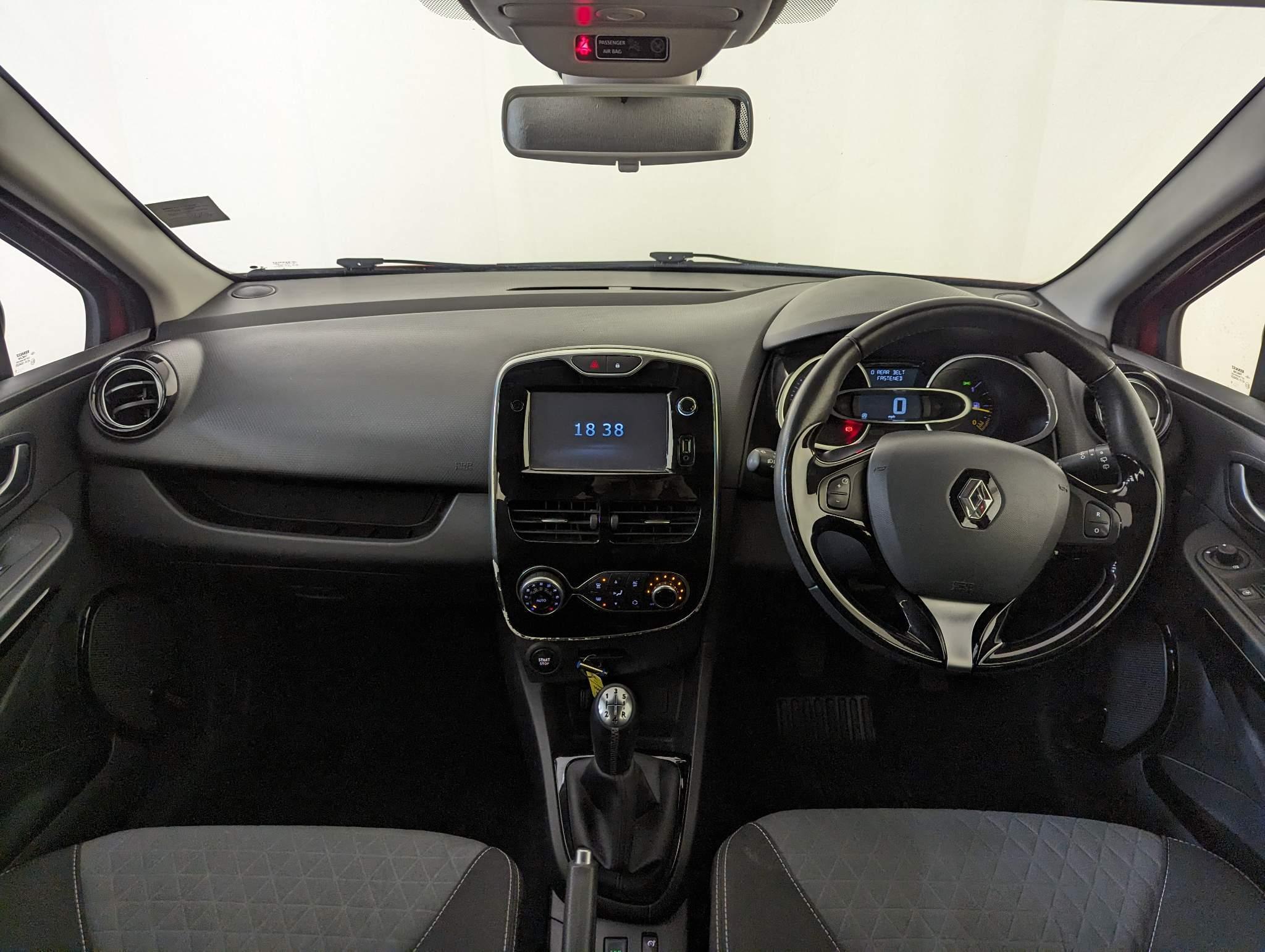 Renault Clio Collection 5-Deurs, Airco, Navigatie, Cruise,, 59% OFF