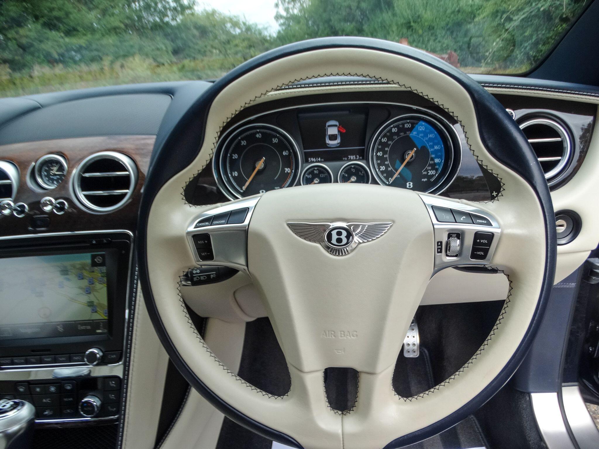 Bentley Continental 4.0 V8 GT S Coupe 2dr Petrol Auto 4WD Euro 6 (528 ps) — photo 7