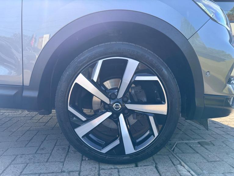 Used Nissan Qashqai KP69WJF 16