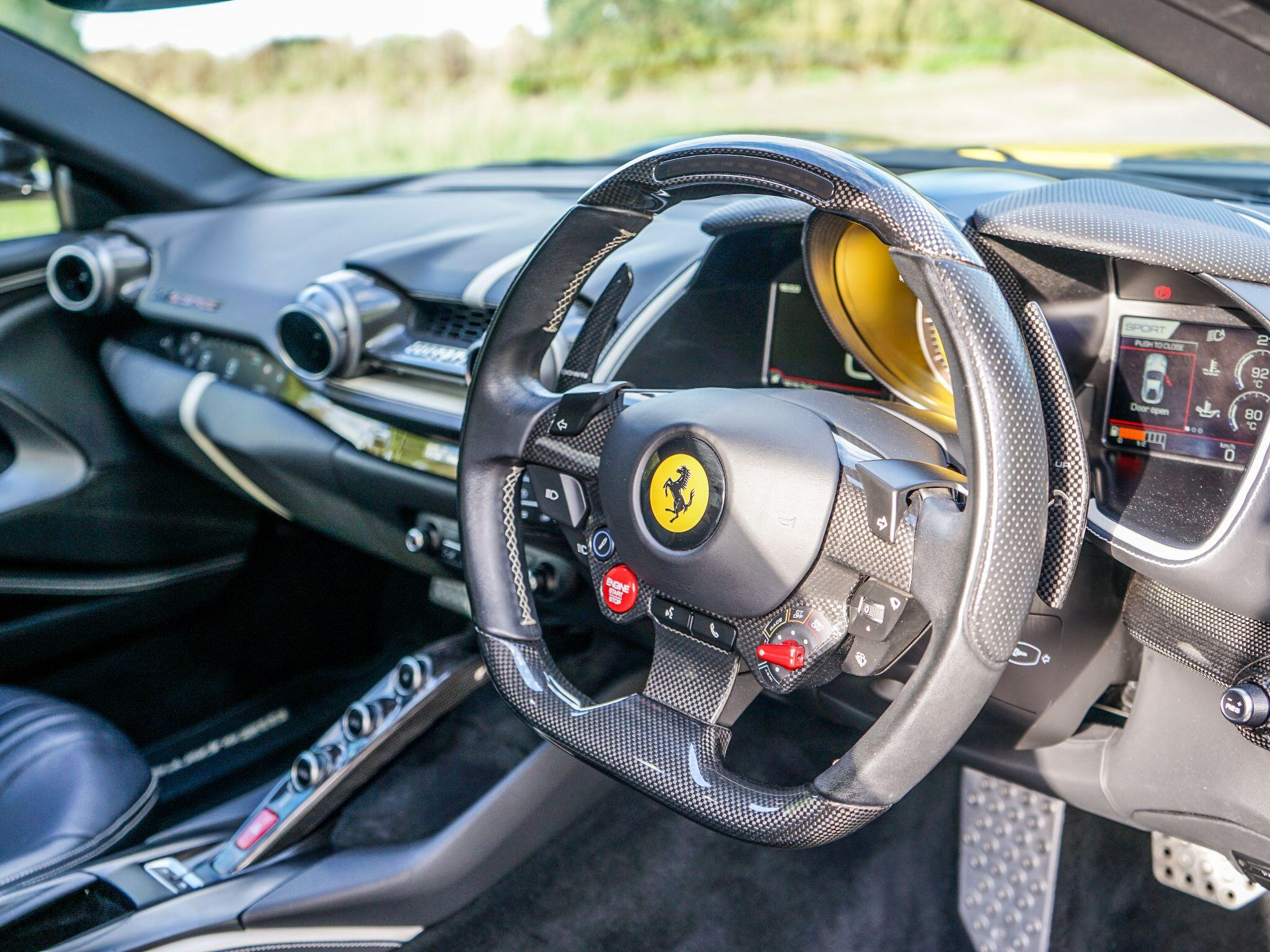 Ferrari 812 Superfast 6.5 V12 F1 DCT Euro 6 (s/s) 2dr — photo 22
