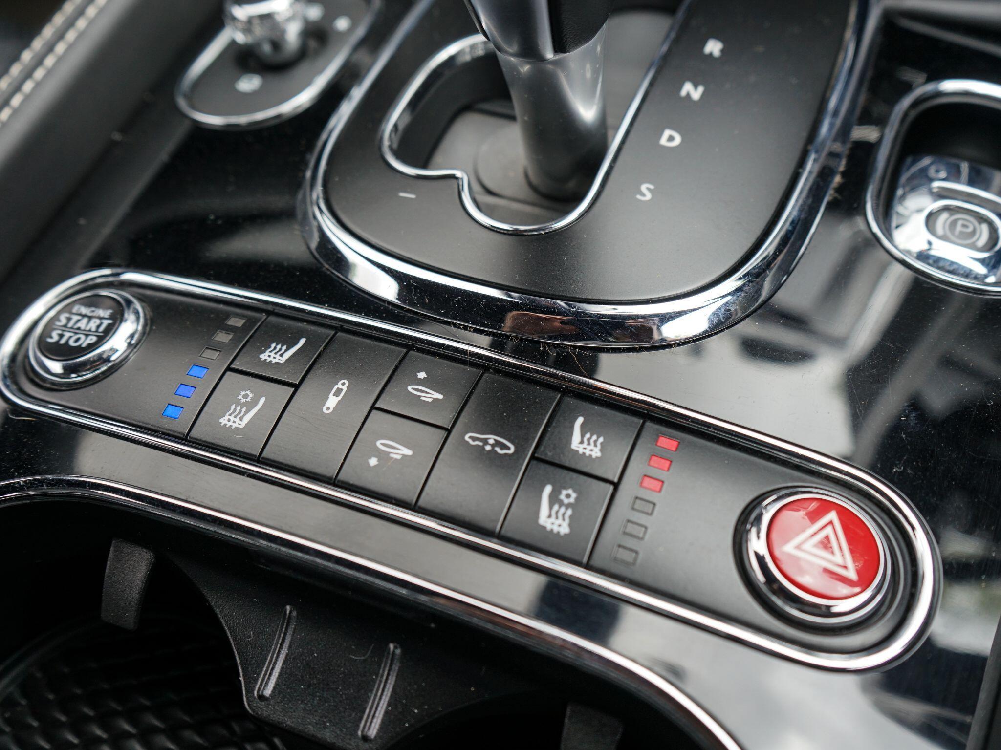 Bentley Continental 4.0 V8 GT S Auto 4WD Euro 6 2dr — photo 31
