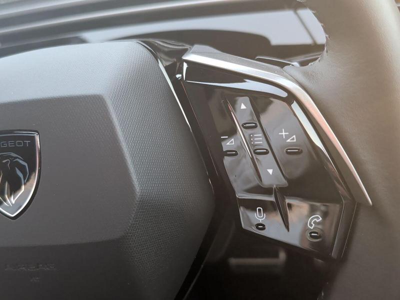 Used Peugeot 3008 202511208016055 40