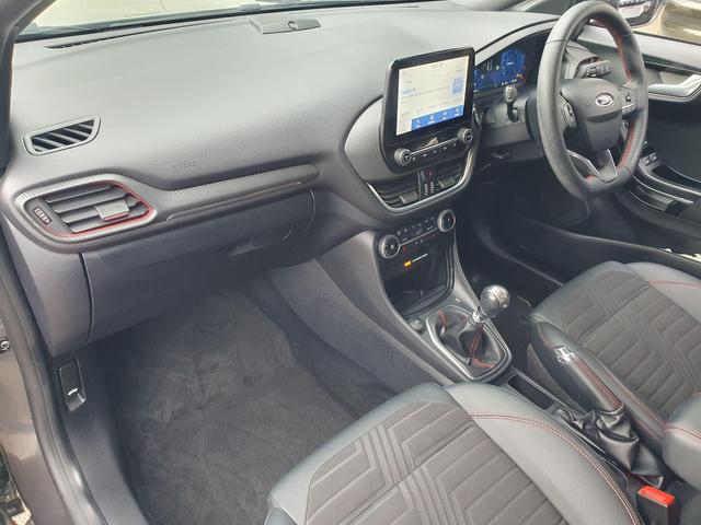 Used Ford Puma YP73HJV 24