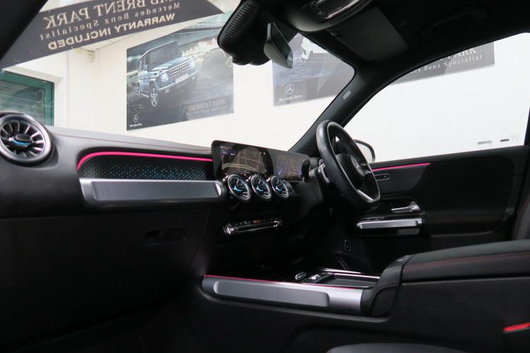 Used Mercedes-Benz EQB PO24WLC 8