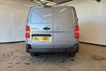Vauxhall VIVARO Photo 5