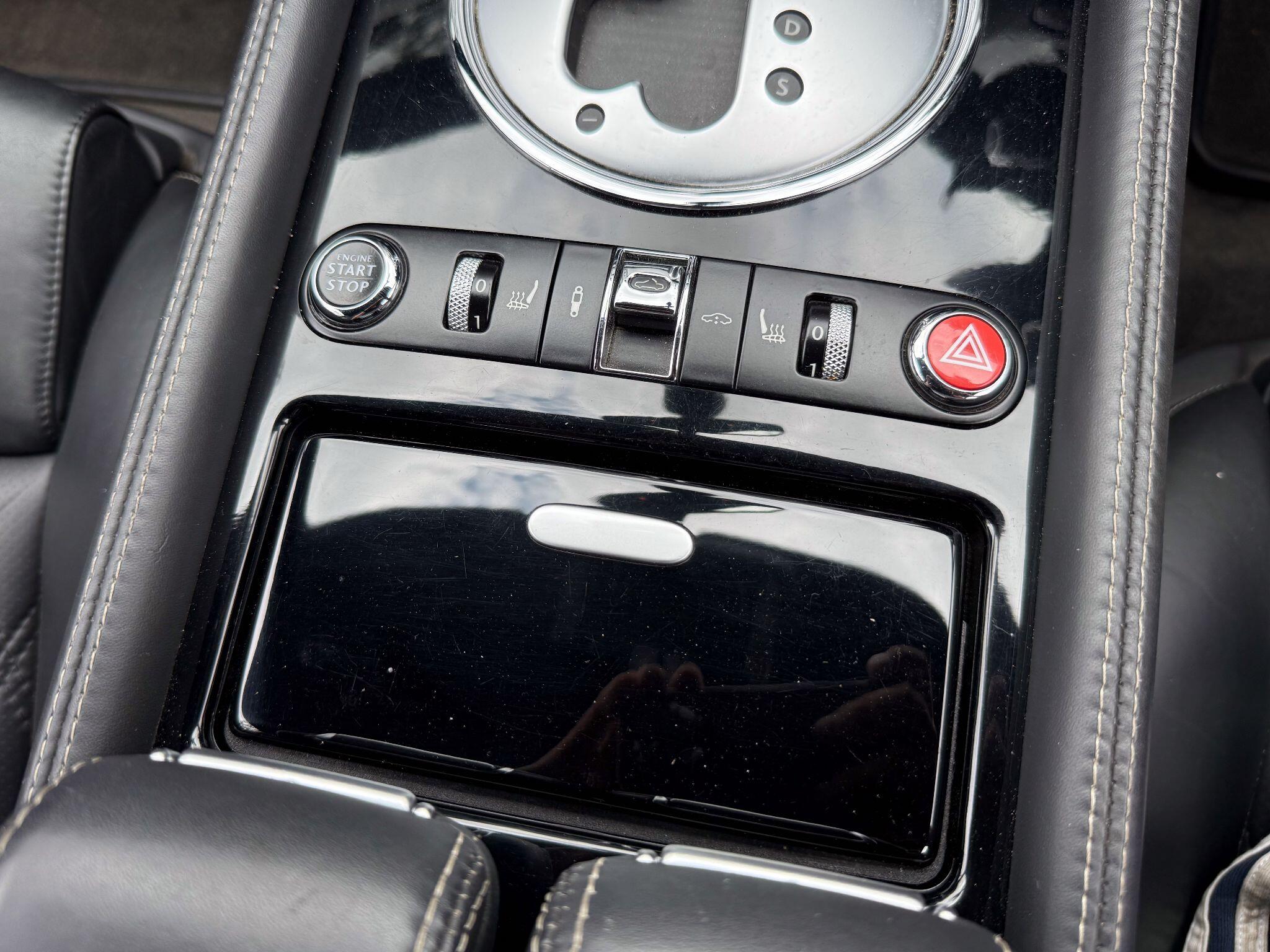 Bentley Continental 6.0 W12 GTC Speed Convertible 2dr Petrol Auto 4WD Euro 4 (610 ps) — photo 18