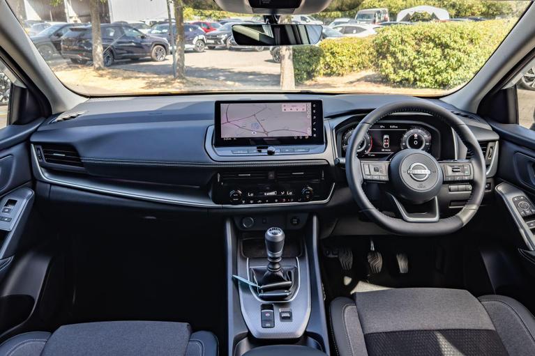 Used Nissan Qashqai WR26ZYD 6