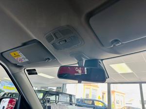 Suzuki Swift Photo 41