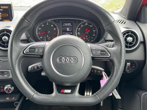 Audi A1 Photo at-4851a516b69e4ad69d342c4213a2102a.jpg