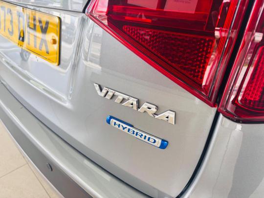 Suzuki Vitara Photo at-485bc67f559f412e88c340ffd854440e.jpg