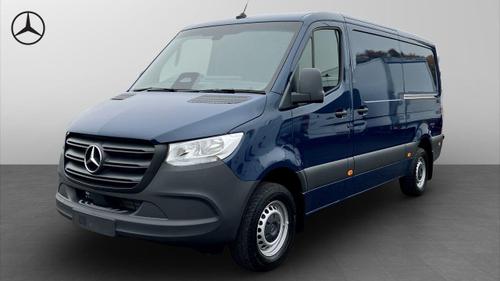 Mercedes-Benz Sprinter Photo at-487042b68050465eac482d4e4896322c.jpg