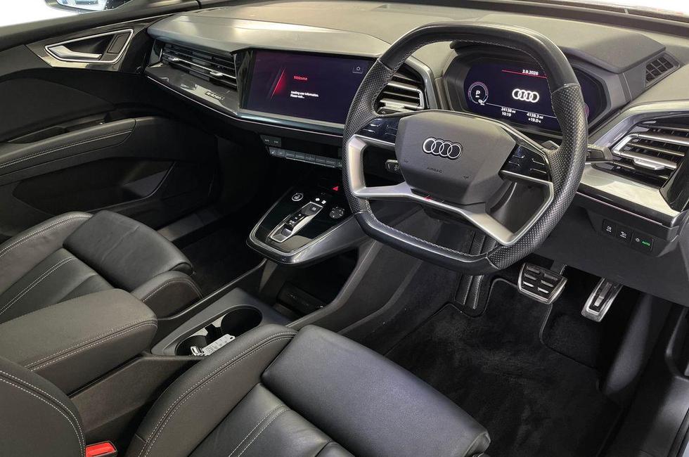 Audi Q4 Photo at-4873f7d413824feb8cc1374afde6d348.jpg
