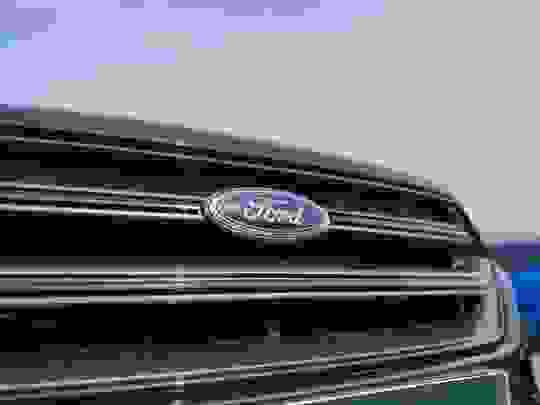 Ford Kuga Photo at-48b4aca861374061b073290dfec58956.jpg