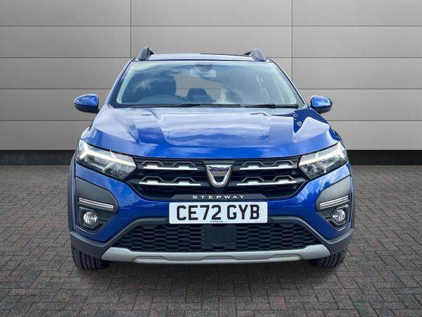 Dacia Sandero Stepway Photo at-48b8ad7010974d56b6181fd9f056185f.jpg