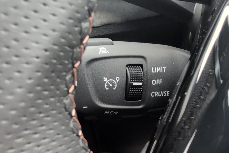 Used Peugeot 3008 NX25YSB 27