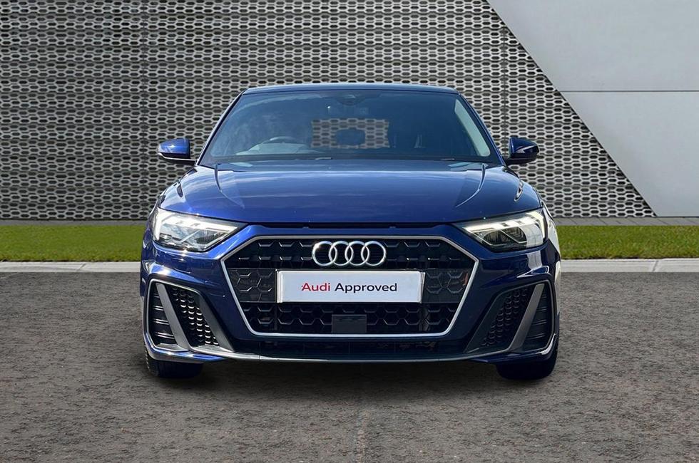Audi A1 Photo at-491979357f2542029fb2899ce957937e.jpg