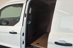 Ford TRANSIT CONNECT Photo 17