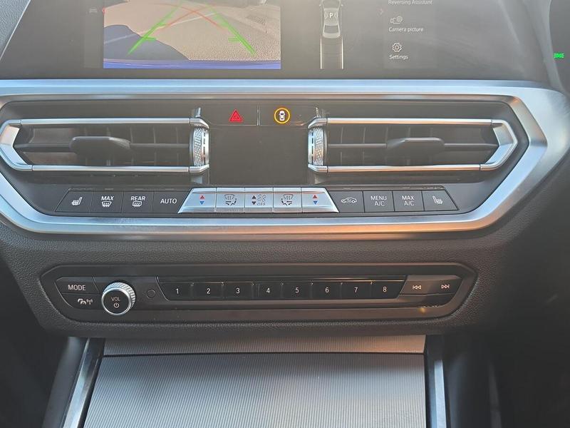 Used BMW 3 Series HT21YPN 37