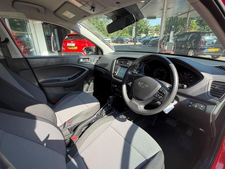 Used Hyundai i20 WL19UXV 26