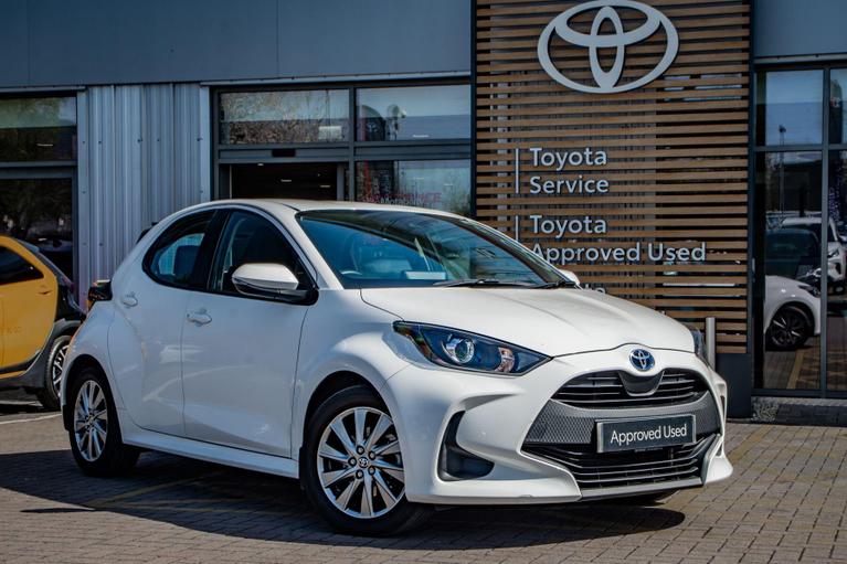 Used Toyota Yaris LS23OWV 1