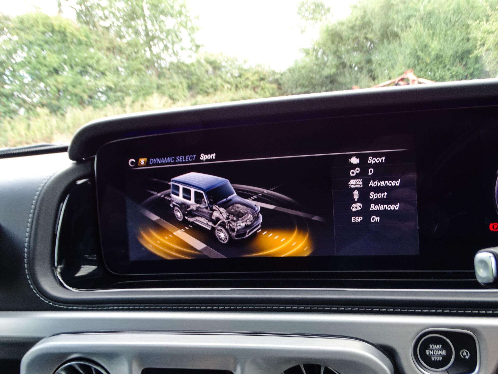 Mercedes-Benz G Class 4.0 G63 V8 BiTurbo AMG SpdS+9GT 4MATIC Euro 6 (s/s) 5dr — photo 32