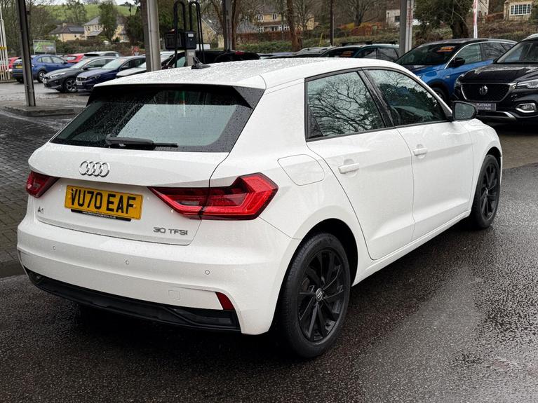 Used Audi A1 VU70EAF 8